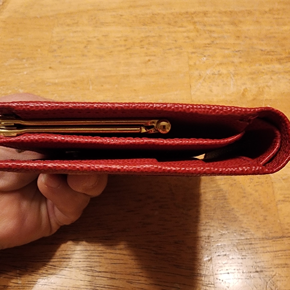 Celine Red Leather Triomphe Compact Wallet with Gold Hardware - Picture 5 of 16